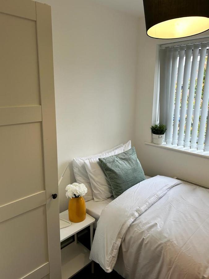 Cozy Townhouse In The Heart Of Greater Manchester Villa Ngoại thất bức ảnh